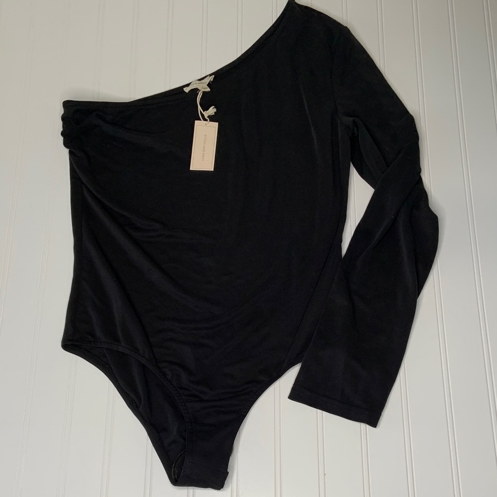 Stitch and Knot Black One-Shoulder Bodysuit